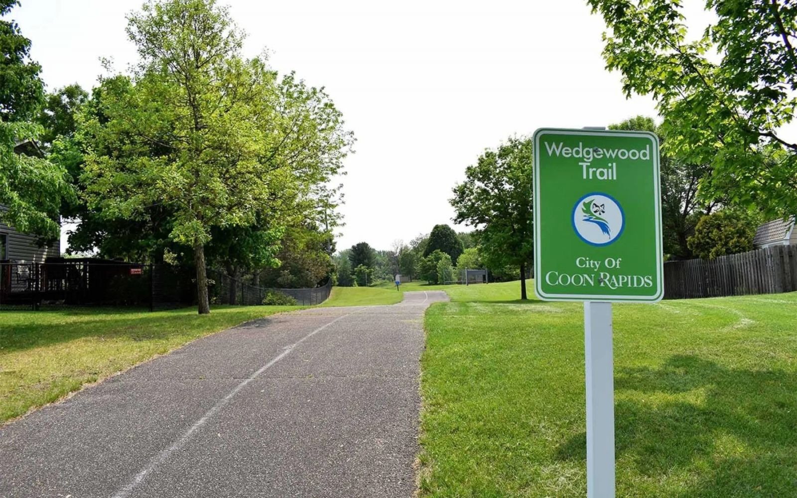Wedgewood trail sign in Coon Rapids, MN